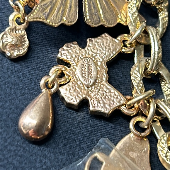 🖤NEW💕Kirks Folly charms bracelet - Picture 13 of 16